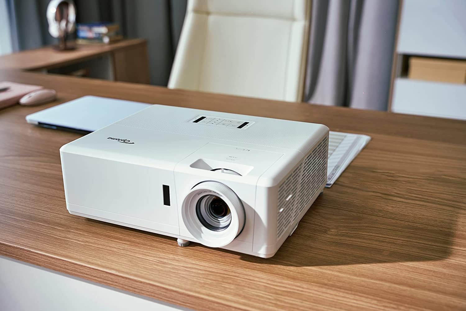 Optoma UHZ45 Projector, DLP Technology, 3800 ANSI Lumens, UHD 3840x2160 Resolution, 16:9 Aspect Ratio, 1.1x Zoom, 3D Compatible Projectors JS Bazar
